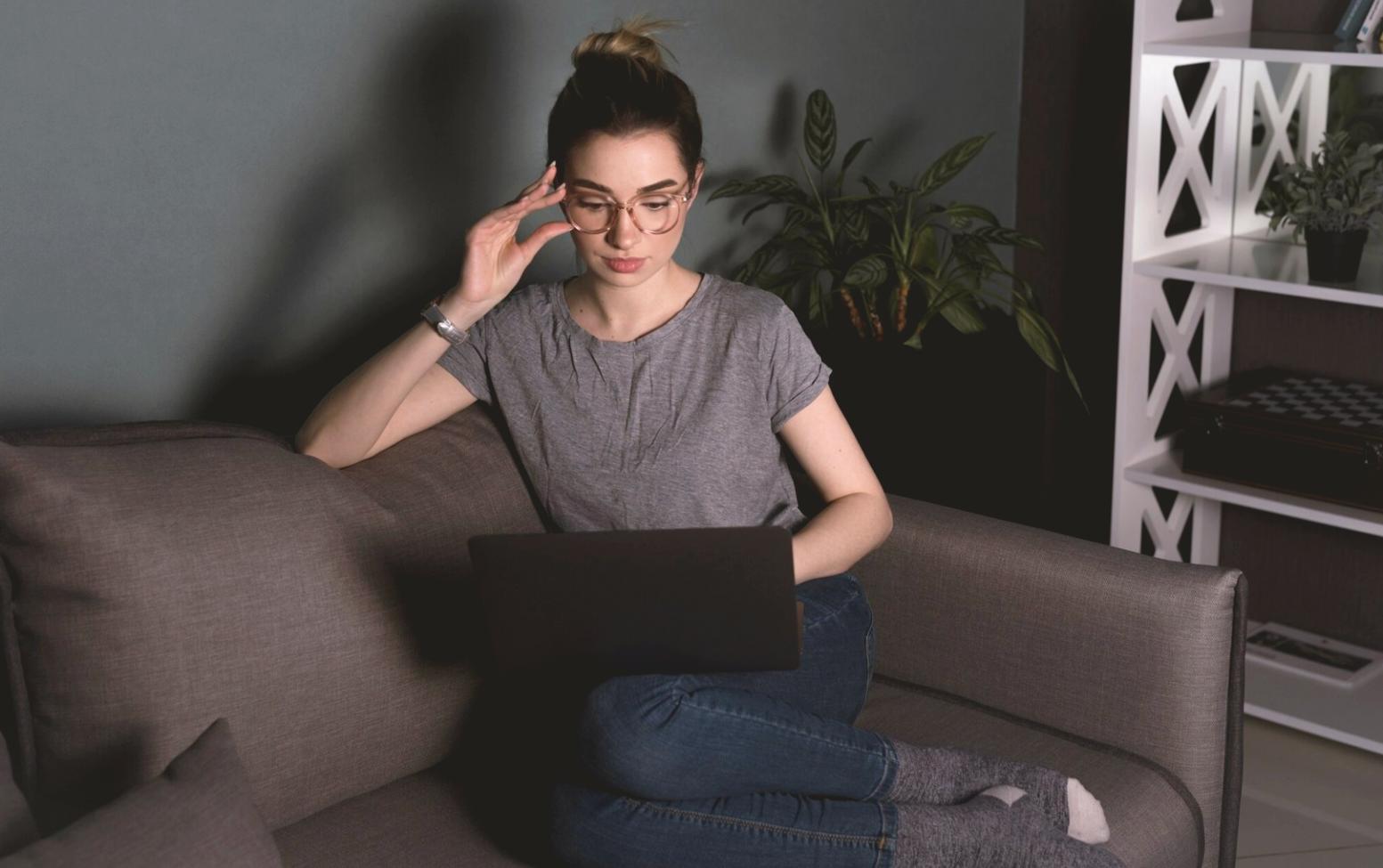 Ambiente de aprendizaje colaborativo en sesión de análisis financiero